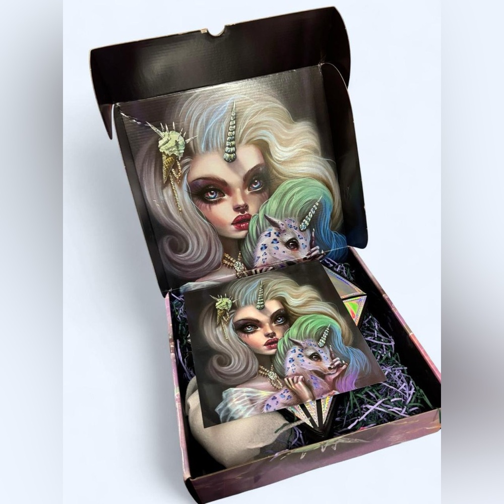 ✨NEW IN BOX THE ORIGINAL MEL BLUE UNICORN COSMETICS UNICORN BRUSH SET✨